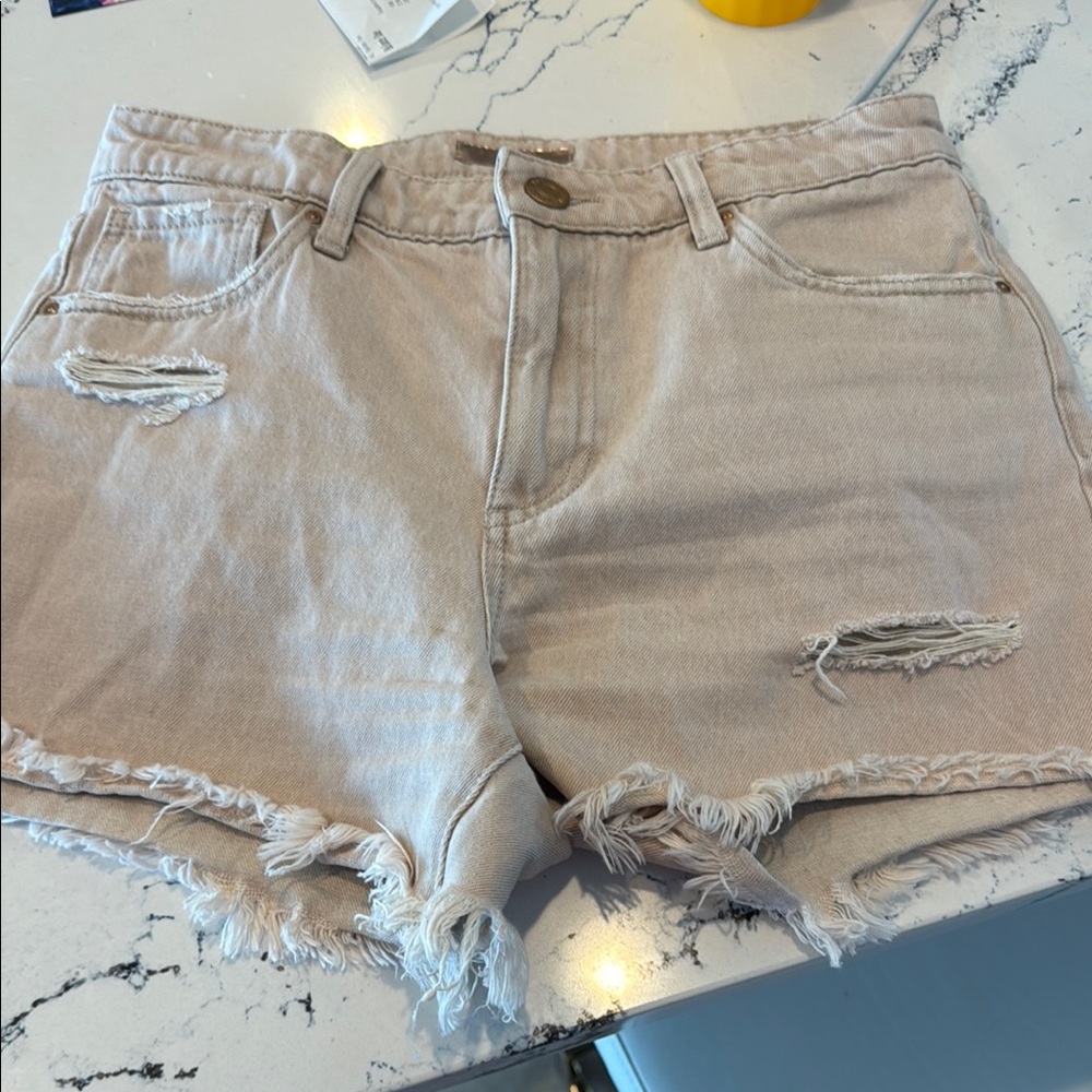 Kut from the Kloth Tan Jean Shorts Relaxed Distressed
